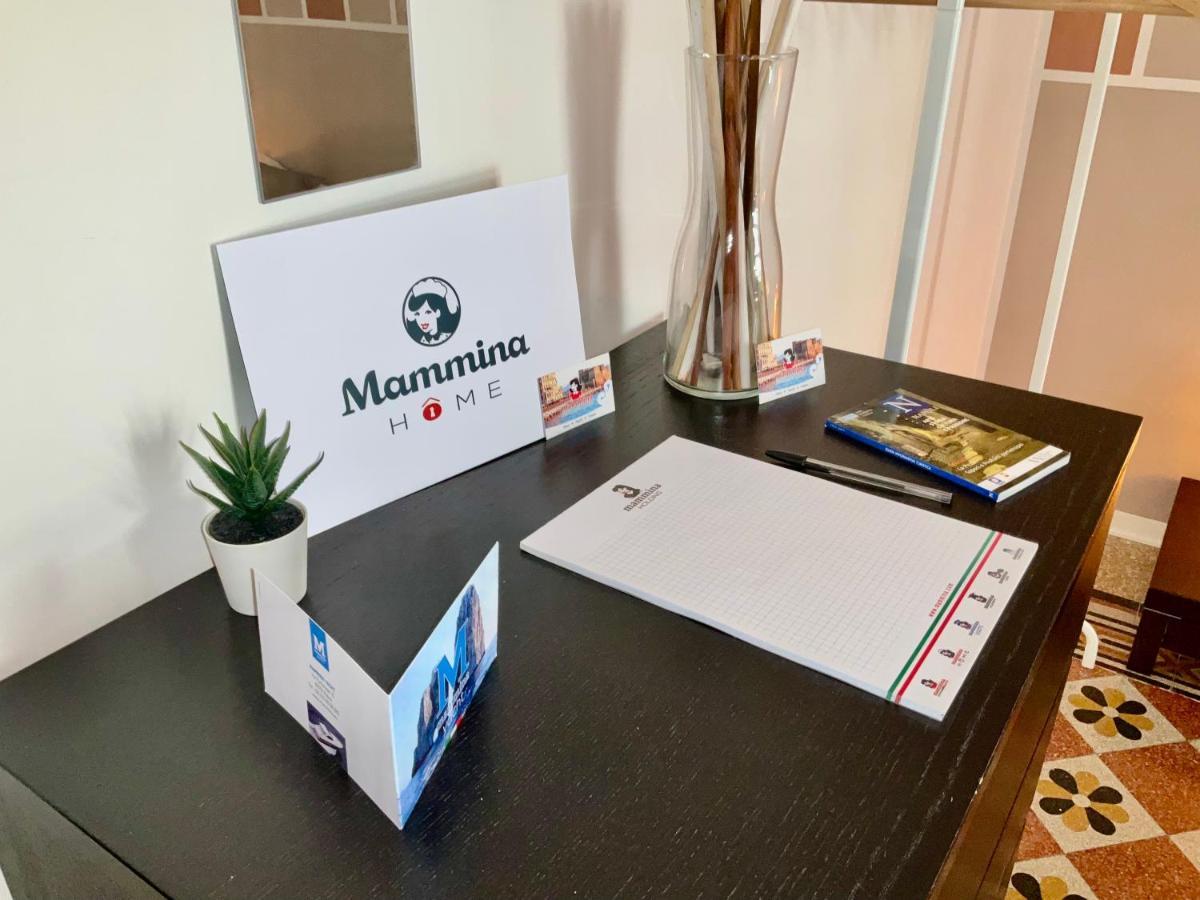 Mammina Home เนเปิลส์ ภายนอก รูปภาพ